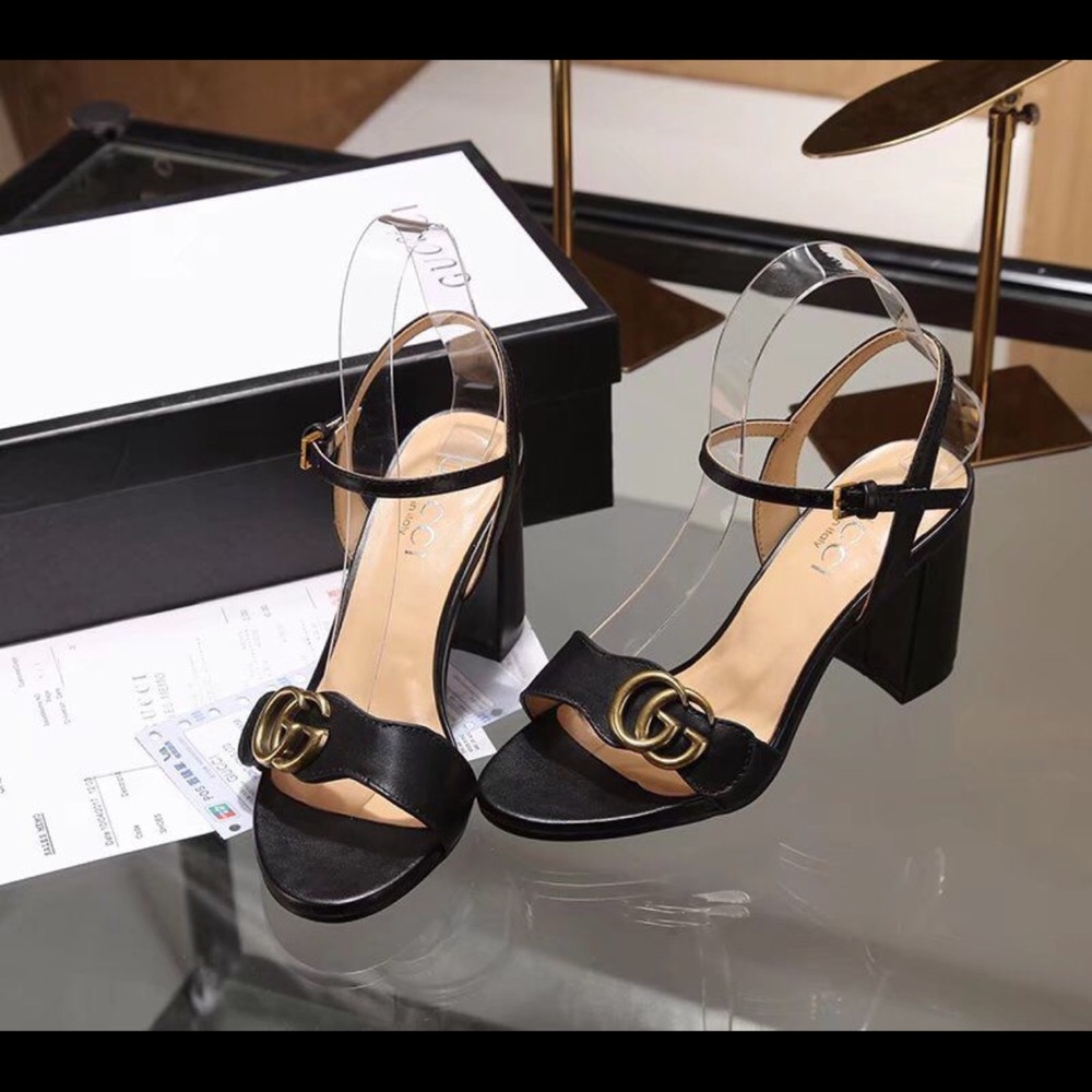 Gucci LEATHER MID-HEEL SANDAL